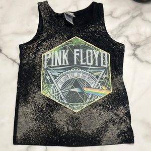 Pink Floyd 2T tank, bleached at production. The cutest!! 🤘🏼